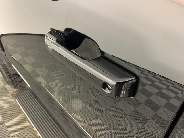 Photo of 2025 Agate Black Metallic Ford F-250