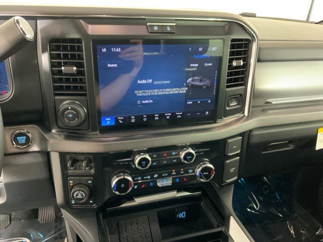 Photo of 2025 Agate Black Metallic Ford F-250