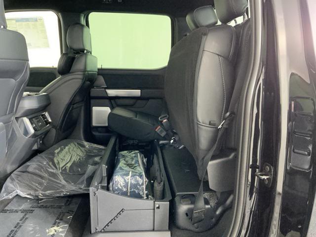 Photo of 2025 Agate Black Metallic Ford F-250