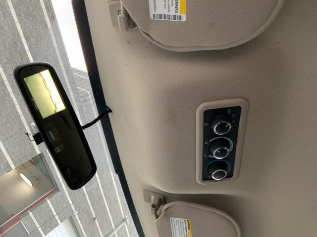 Photo of 2020 Summit White GMC Savana 2500