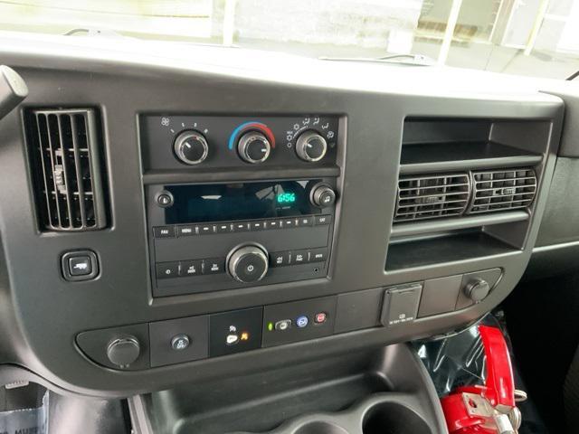 Photo of 2020 Summit White GMC Savana 2500
