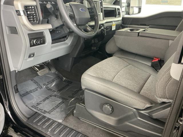 Photo of 2026 Agate Black Metallic Ford F-350