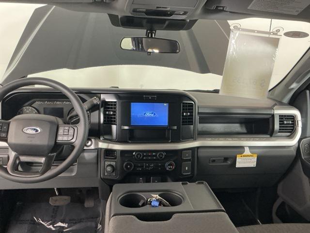 Photo of 2026 Agate Black Metallic Ford F-350