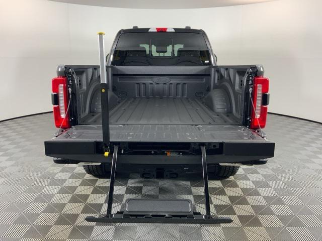 Photo of 2025 Agate Black Metallic Ford F-350