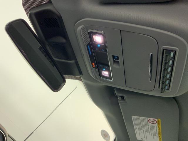 Photo of 2025 Agate Black Metallic Ford F-350