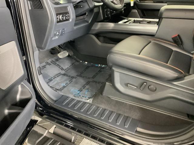 Photo of 2025 Agate Black Metallic Ford F-350