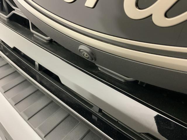 Photo of 2025 Carbonized Gray Metallic Ford F-350
