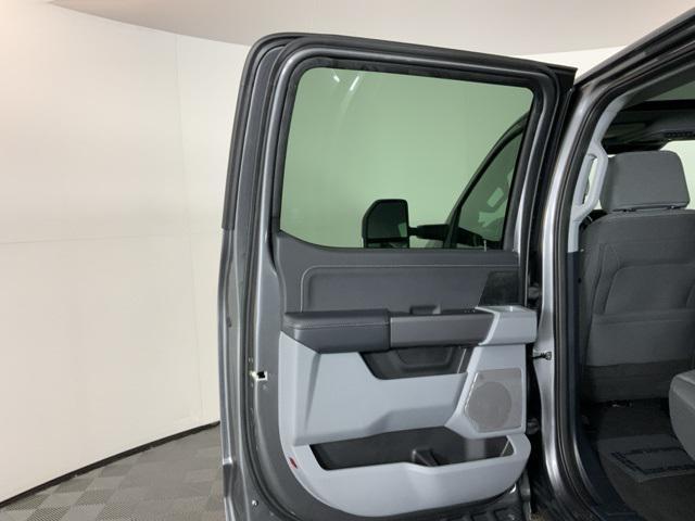 Photo of 2025 Carbonized Gray Metallic Ford F-350