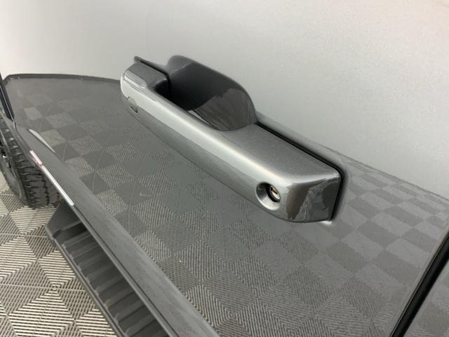 Photo of 2025 Carbonized Gray Metallic Ford F-350