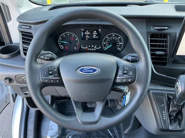 Photo of 2025 Oxford White Ford Transit-350