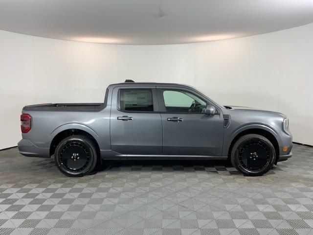 Photo of 2025 Carbonized Gray Metallic Ford Maverick