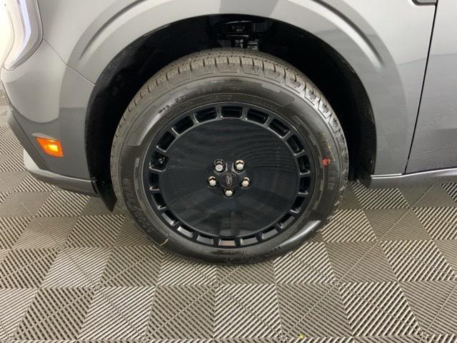 Photo of 2025 Carbonized Gray Metallic Ford Maverick
