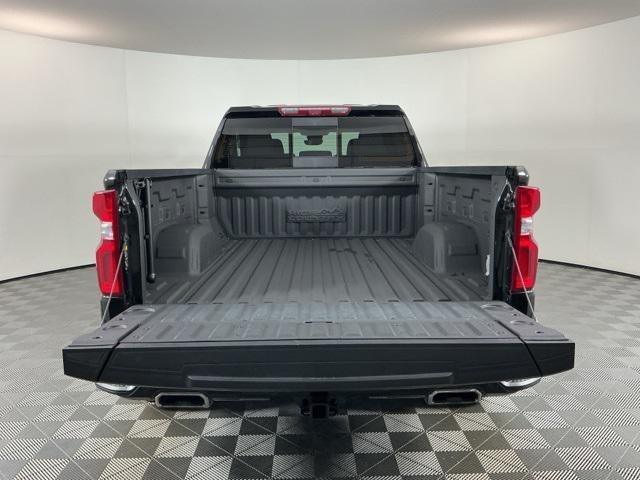 Photo of 2024 Black Chevrolet Silverado 1500