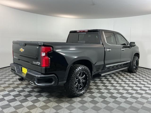 Photo of 2024 Black Chevrolet Silverado 1500