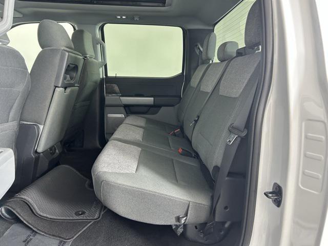 Photo of 2024 Oxford White Ford F-350