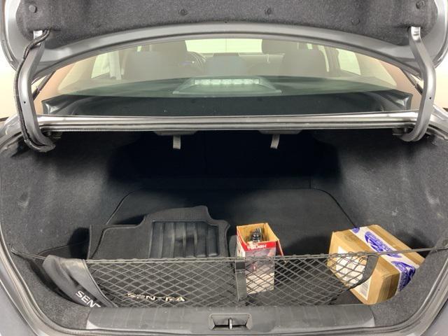 Photo of 2022 Gun Metallic Nissan Sentra