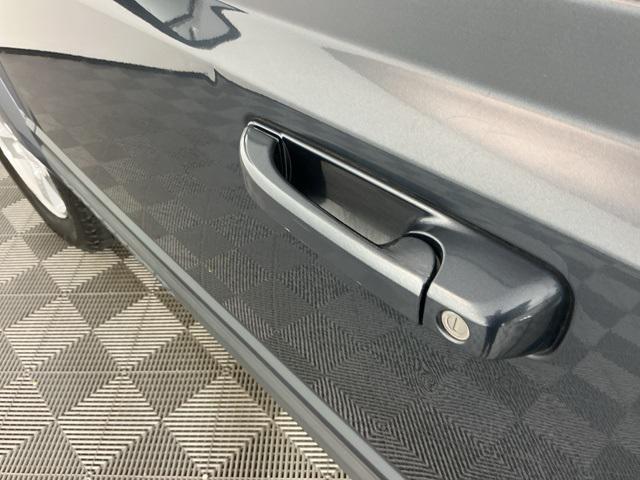 Photo of 2008 Steel Blue Clearcoat Metallic Jeep Commander