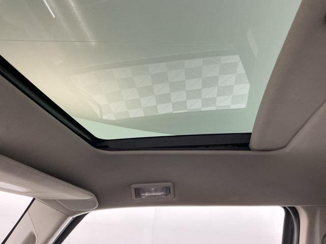 Photo of 2008 Steel Blue Clearcoat Metallic Jeep Commander