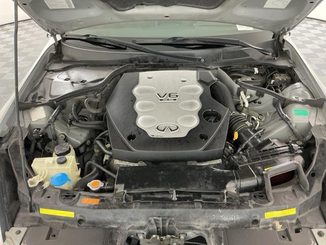 Photo of 2005 Diamond Graphite Metallic INFINITI G35x