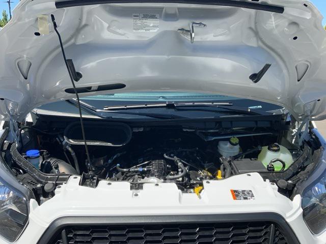 Photo of 2025 Oxford White Ford Transit-250