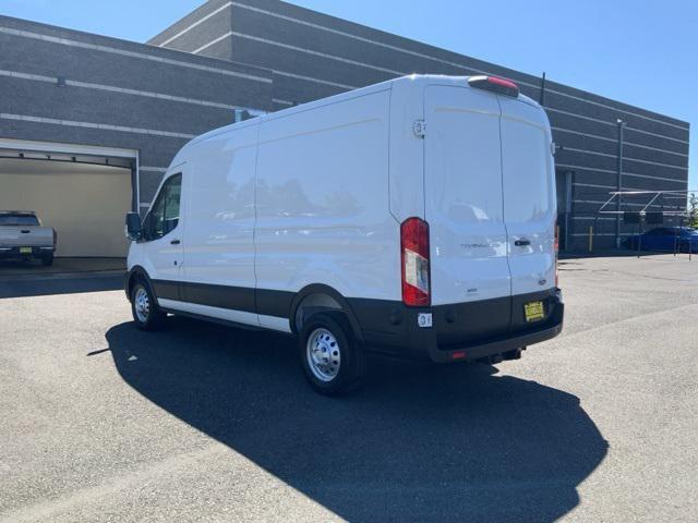 Photo of 2025 Oxford White Ford Transit-250