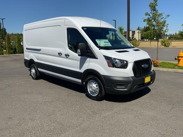 Photo of 2025 Oxford White Ford Transit-250
