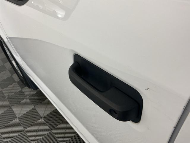 Photo of 2017 Oxford White Ford F-150