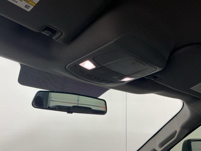 Photo of 2017 Oxford White Ford F-150