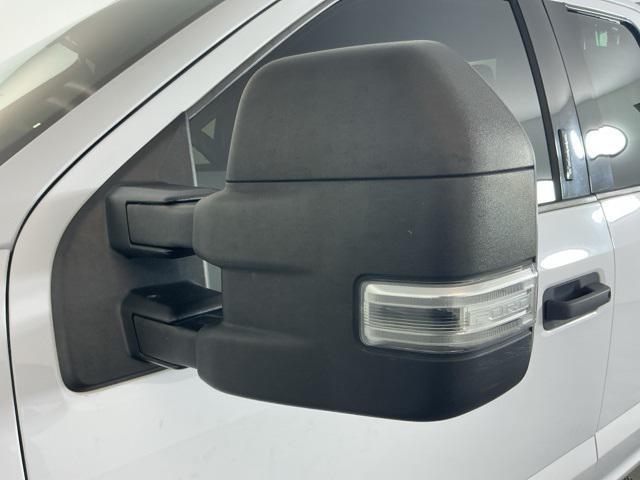 Photo of 2017 Oxford White Ford F-150