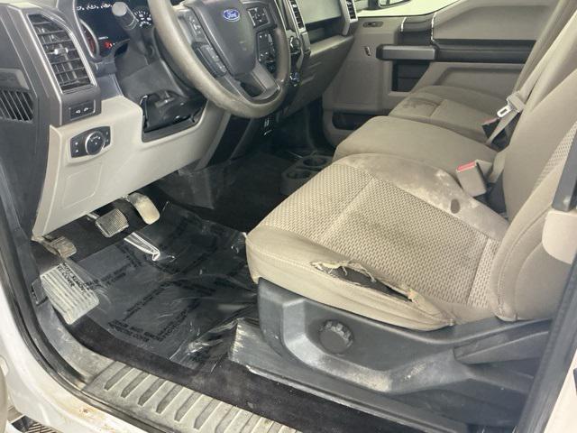 Photo of 2017 Oxford White Ford F-150