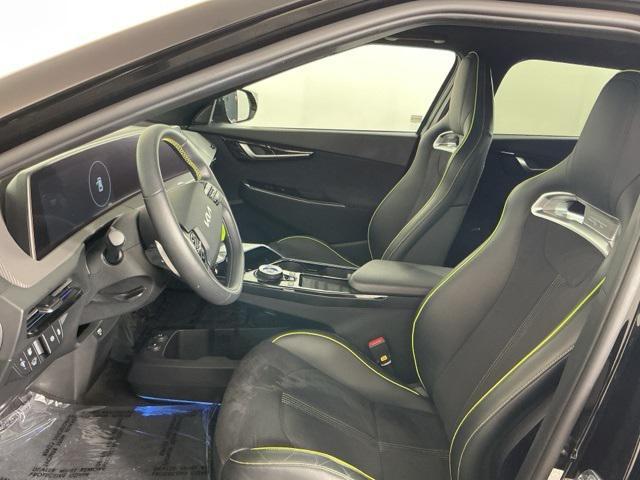 Photo of 2023 Aurora Black Pearl Kia EV6