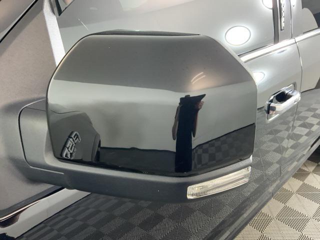 Photo of 2017 Shadow Black Ford F-150