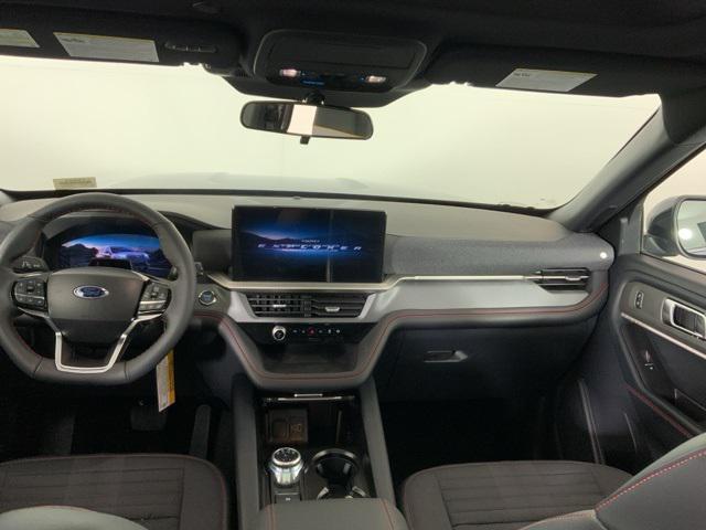 Photo of 2025 Vapor Blue Metallic Ford Explorer