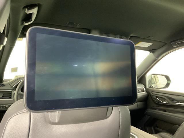 Photo of 2024 Titanium Rush Metallic GMC Yukon XL