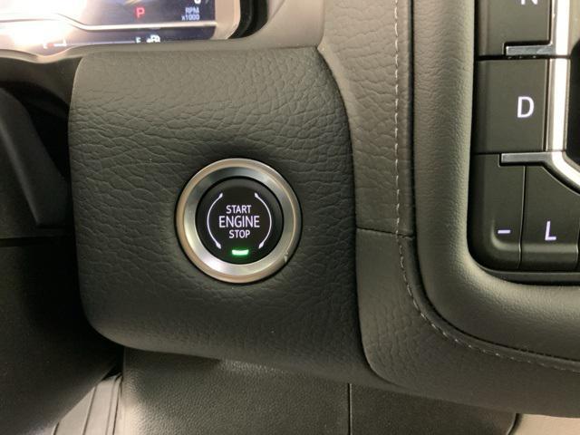 Photo of 2024 Titanium Rush Metallic GMC Yukon XL