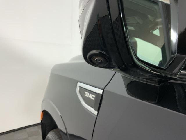 Photo of 2024 Titanium Rush Metallic GMC Yukon XL