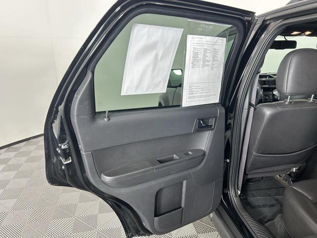 Photo of 2010 Black Ford Escape