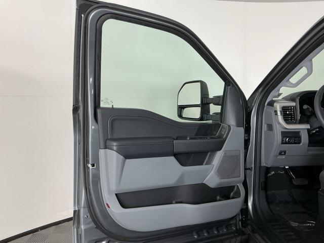 Photo of 2026 Carbonized Gray Metallic Ford F-350