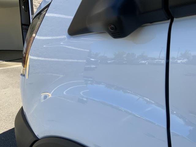 Photo of 2025 Oxford White Ford Transit-250