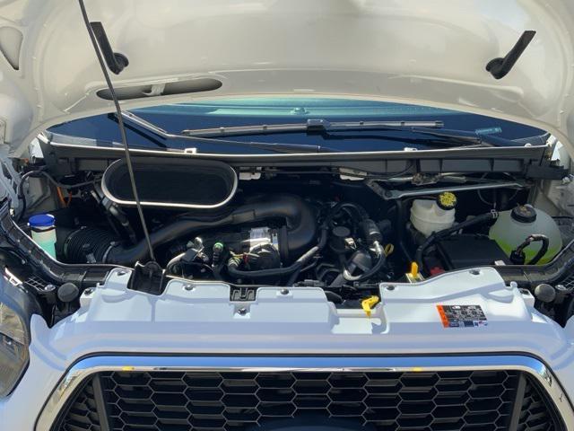 Photo of 2025 Oxford White Ford Transit-250
