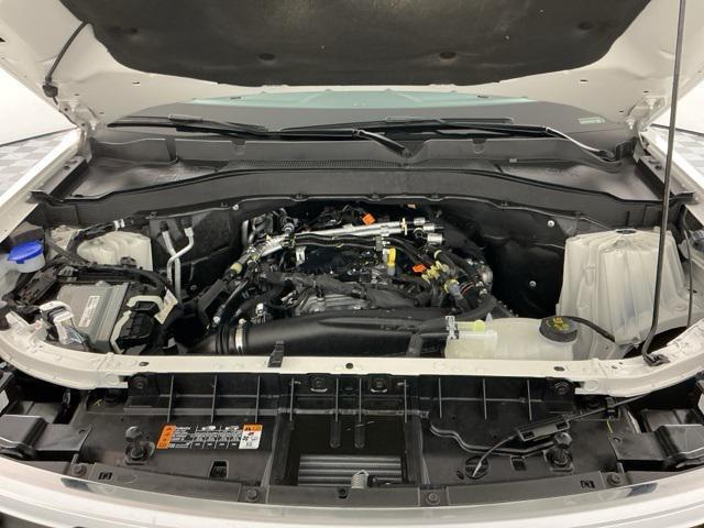 Photo of 2025 White Metallic Ford Explorer