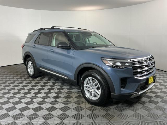 Photo of 2025 Vapor Blue Metallic Ford Explorer