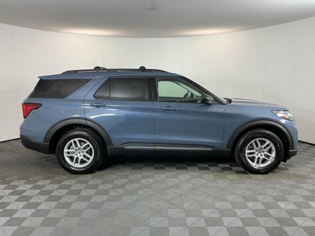 Photo of 2025 Vapor Blue Metallic Ford Explorer