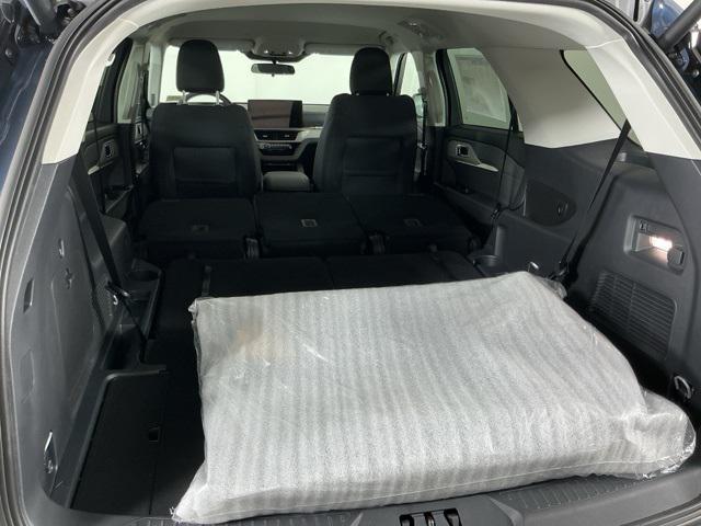Photo of 2025 Vapor Blue Metallic Ford Explorer