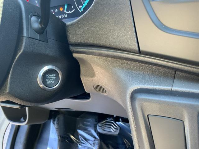 Photo of 2025 Oxford White Ford Transit-350