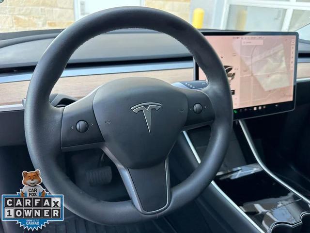 Photo of 2020 Pearl White Multi-Coat Tesla Model Y