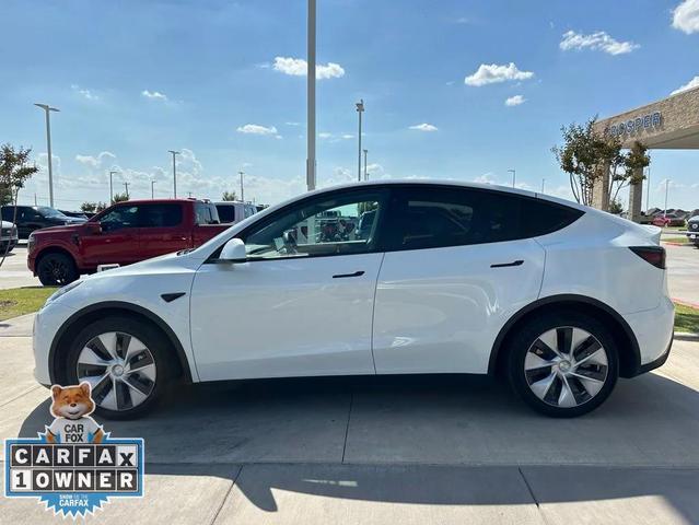 Photo of 2020 Pearl White Multi-Coat Tesla Model Y