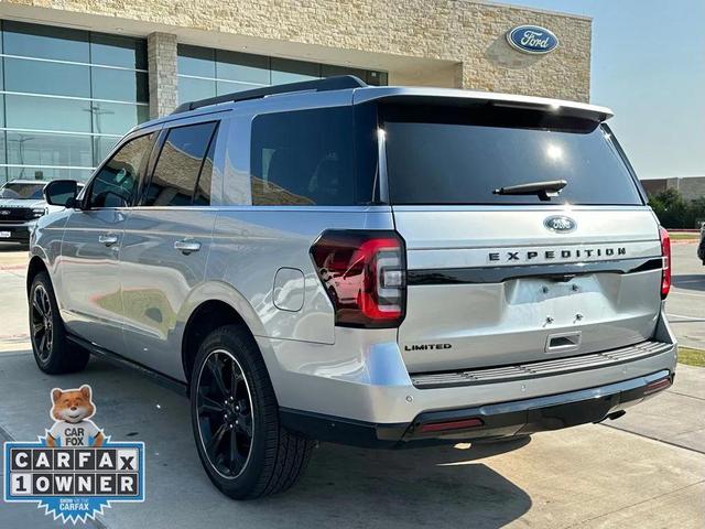 Photo of 2022 Iconic Silver Ford Expedition