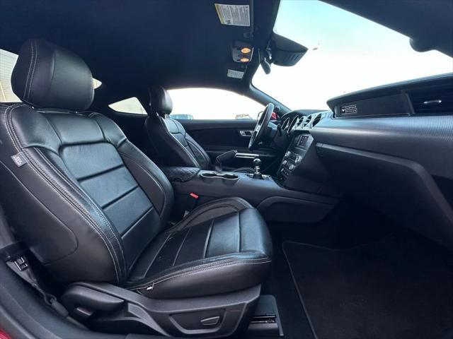 Photo of 2020 Red Ford Mustang