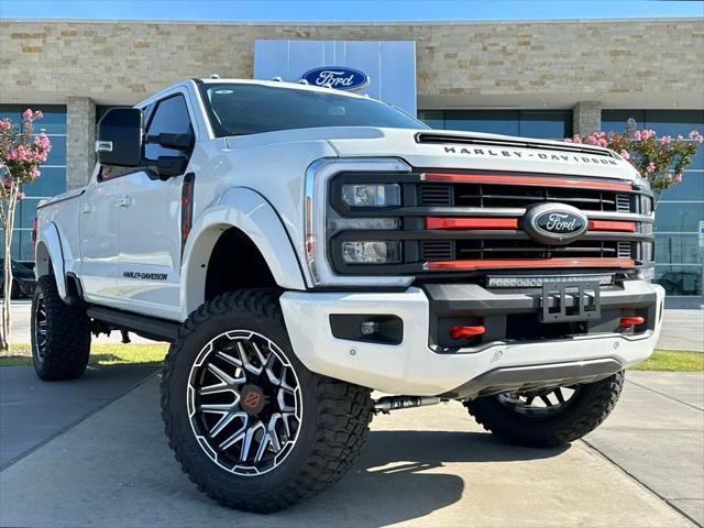 Photo of 2025 Star White Ford F-250